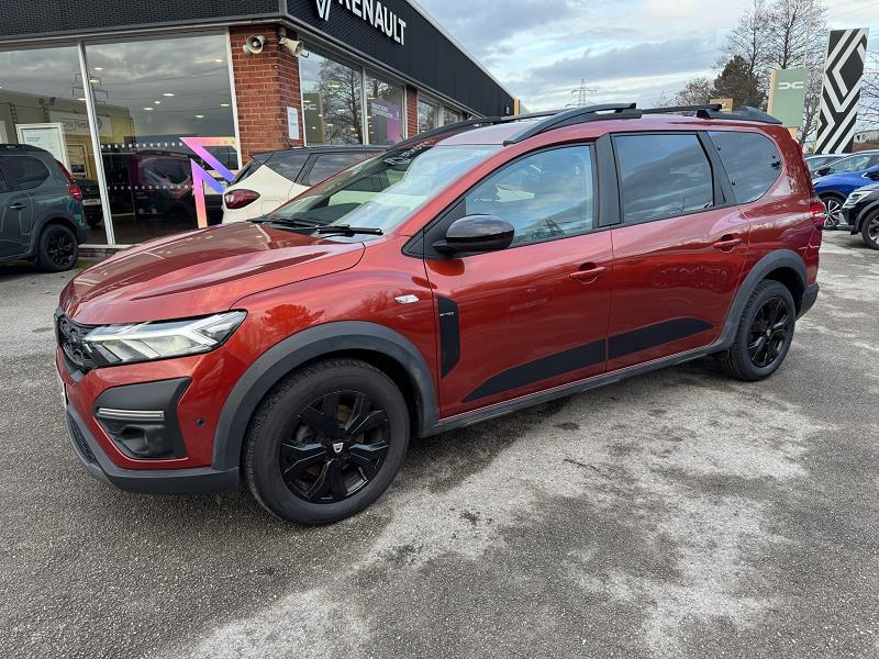 2022 72 Dacia Jogger 1.0 Tce Extreme Se 5dr Petrol Manual In Orange