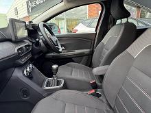 2022 72 Dacia Jogger 1.0 Tce Extreme Se 5dr Petrol Manual In Orange