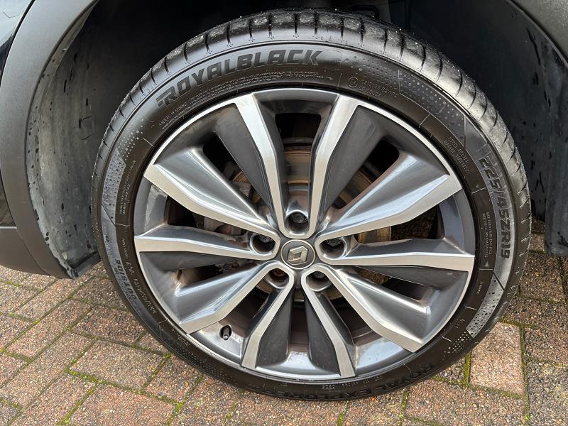 2019 69 Renault Kadjar 1.3 Tce Iconic 5dr Petrol Manual In Black