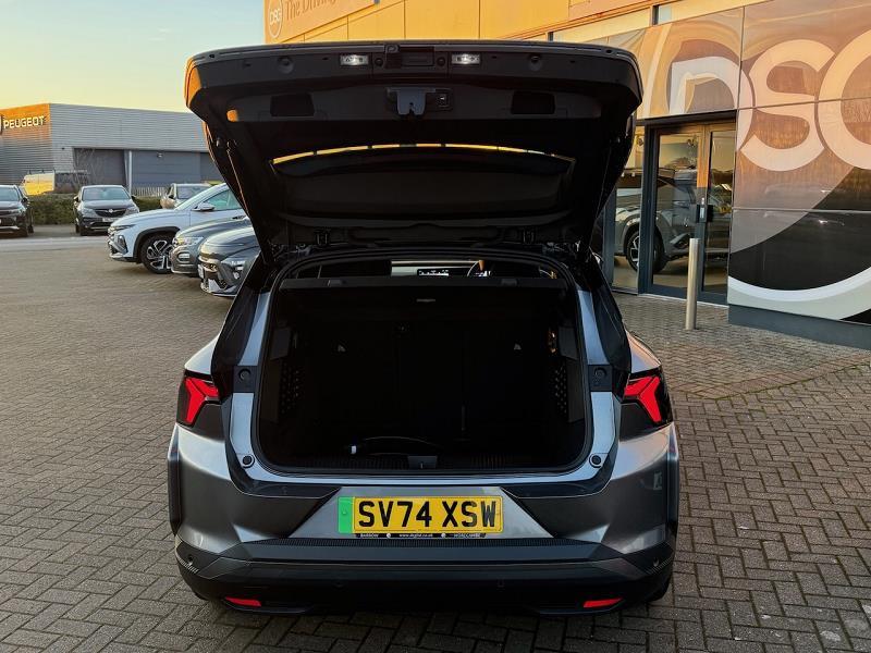 2024 74 Renault Scenic E-tech 160kw Esprit Alpine 87kwh Long Range 5dr Auto Electric Automatic In Grey/black