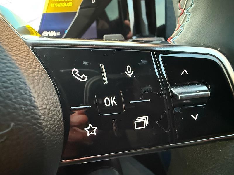 2024 74 Renault Scenic E-tech 160kw Esprit Alpine 87kwh Long Range 5dr Auto Electric Automatic In Grey/black