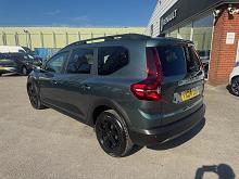 2024 24 Dacia Jogger 1.0 Tce Extreme 5dr Petrol Manual In Green