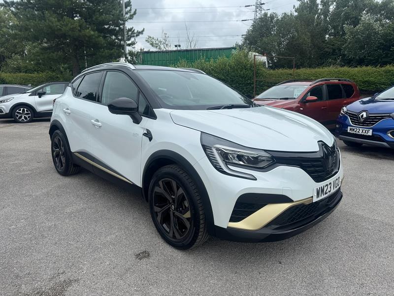 2023 23 Renault Captur 1.6 E-tech Full Hybrid 145 Engineered 5dr Auto Hybrid Electric Automatic In Arctic White With Black Roof