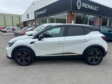 2023 23 Renault Captur 1.6 E-tech Full Hybrid 145 Engineered 5dr Auto Hybrid Electric Automatic In Arctic White With Black Roof