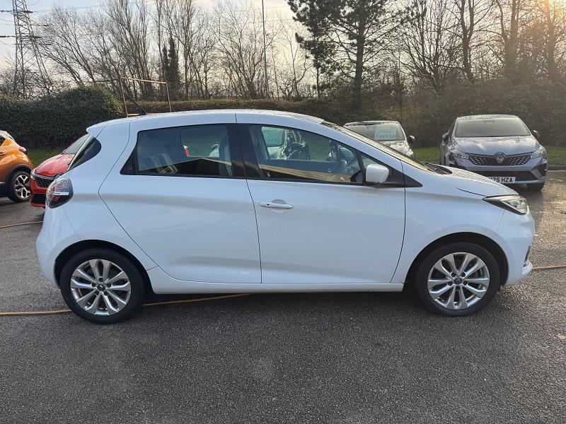 2020 70 Renault Zoe 80kw I Iconic R110 50kwh 5dr Auto Electric Automatic In Glacier White
