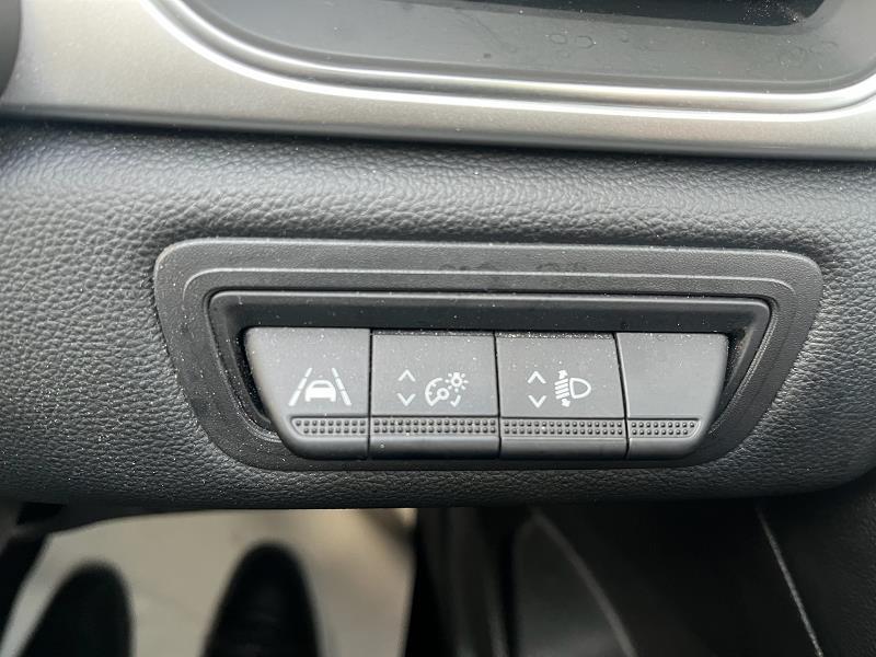 2022 72 Renault Captur 1.6 E-tech Full Hybrid 145 Techno 5dr Auto Hybrid Electric Automatic In Iron Blue