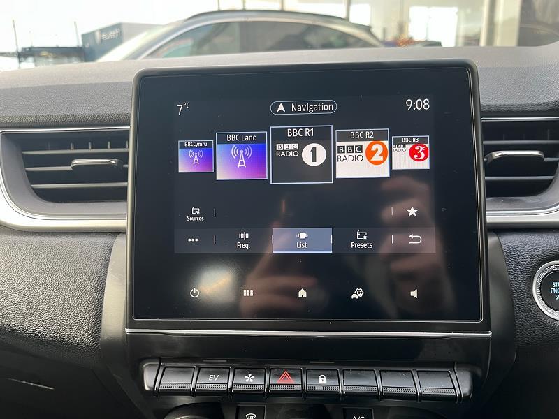 2022 72 Renault Captur 1.6 E-tech Full Hybrid 145 Techno 5dr Auto Hybrid Electric Automatic In Iron Blue