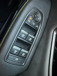 2024 74 Renault Megane E-tech Ev60 160kw Techno Comfort Range 60kwh 5dr Auto Electric Automatic In Black